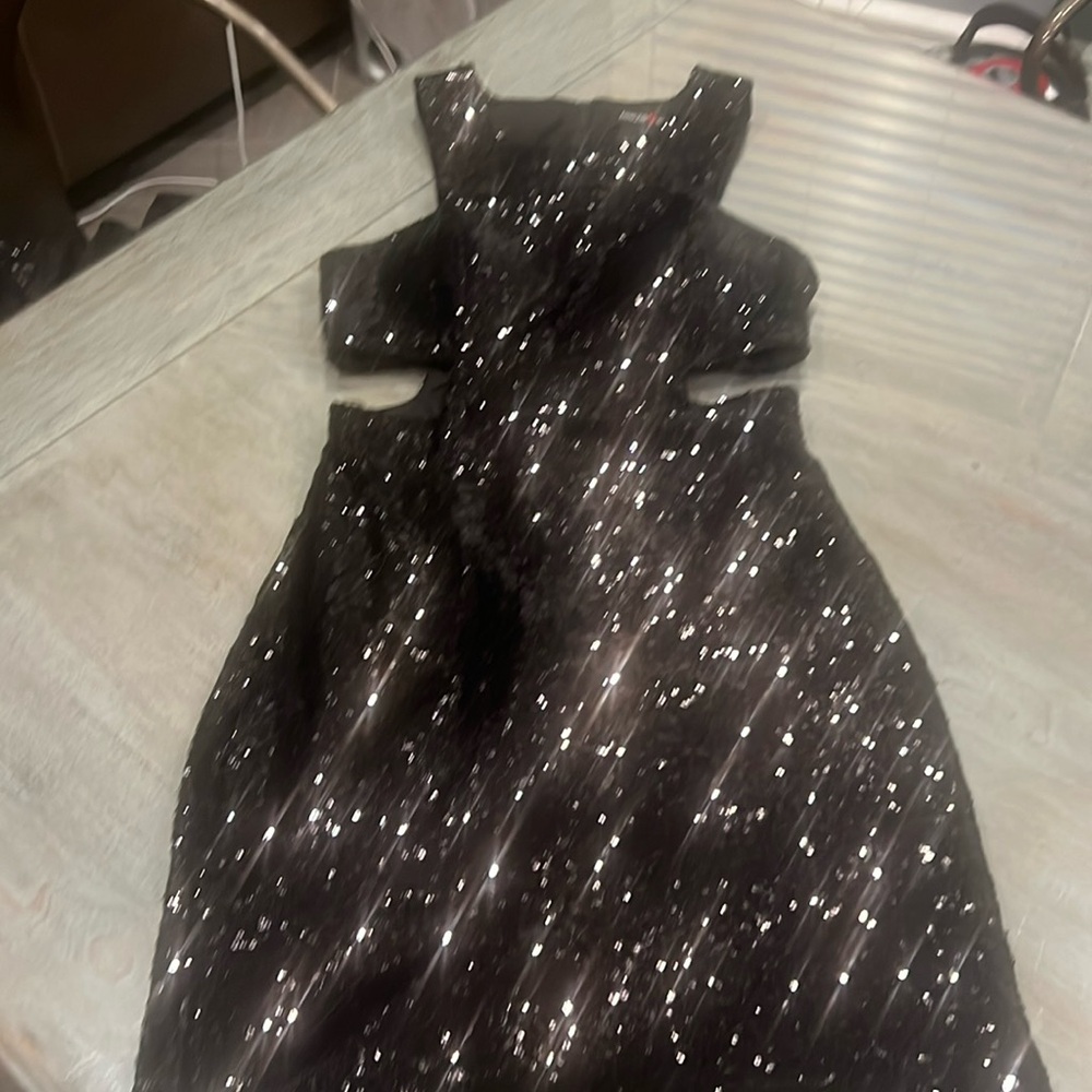 Sweet 16, wedding? S perfrct condition black sequin cocktail dress..